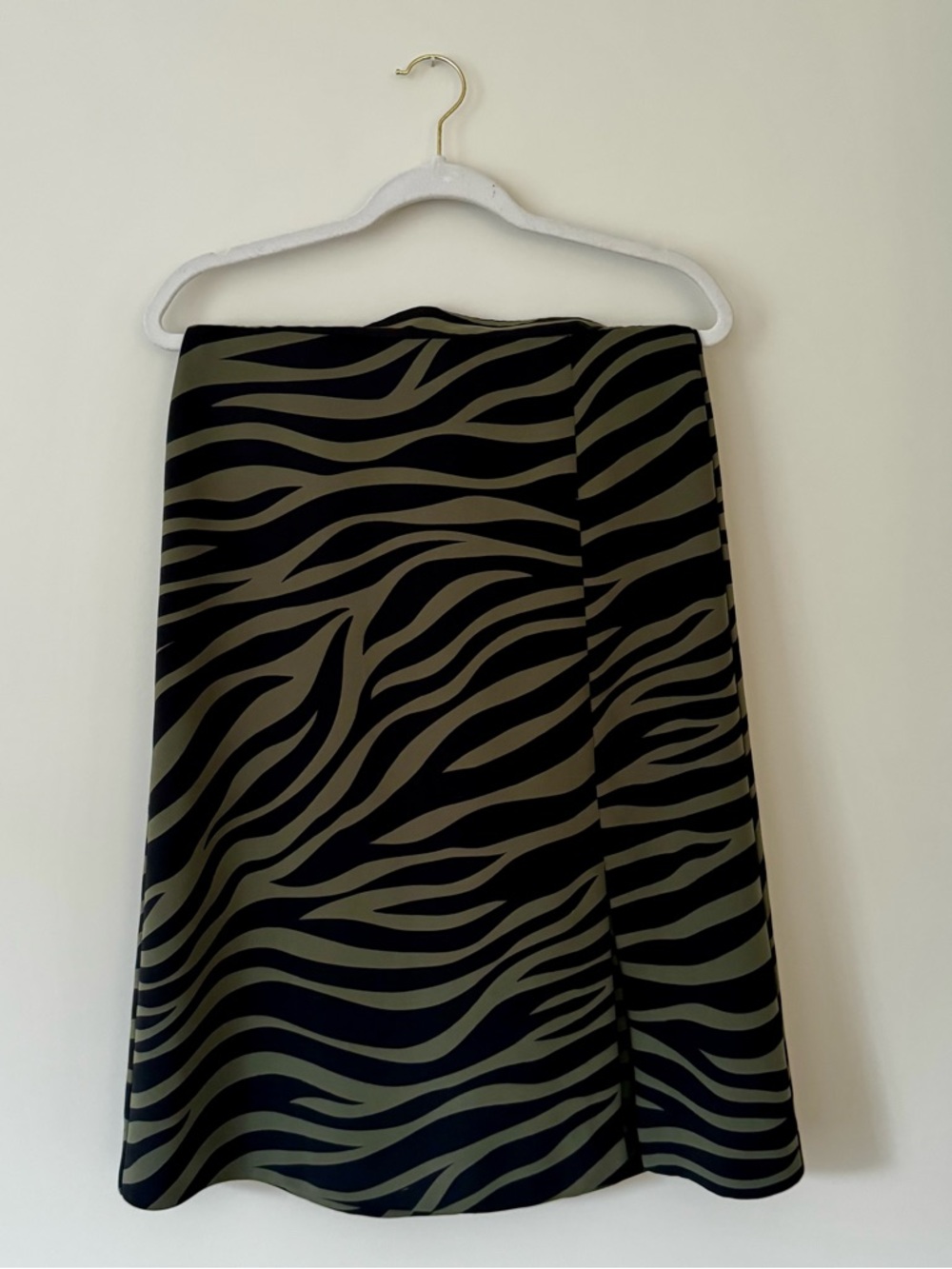NWT Ann Taylor Zebra Print Midi Skirt, Green & Black – Size 0 (XS)